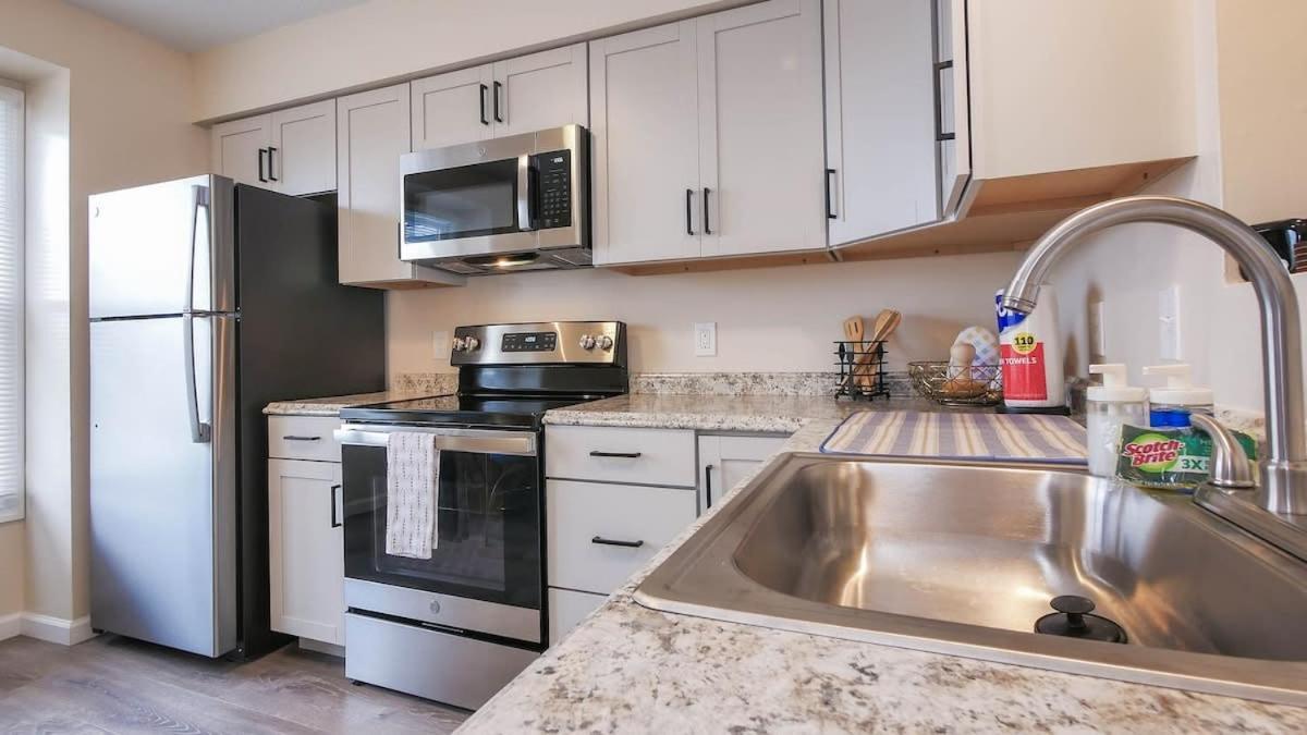 Stylish Beach Home - Quiet Neighborhood In Ac Атлантик Сити Экстерьер фото